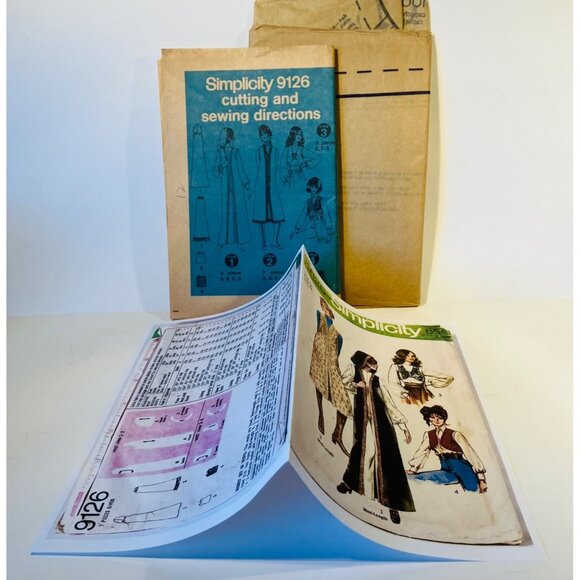 1970s Set of Vests with Hood Sewing Pattern Simplicity 9126 NO ENVELOPE Size 12 - Picture 7 of 7